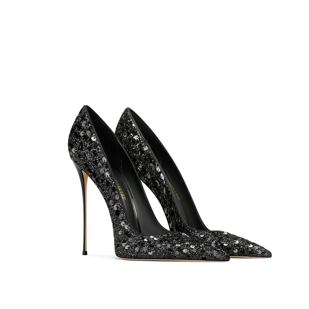 爆款黑色高跟轻奢2025新款气质小个高级尖头加宽大码百搭洋气单鞋