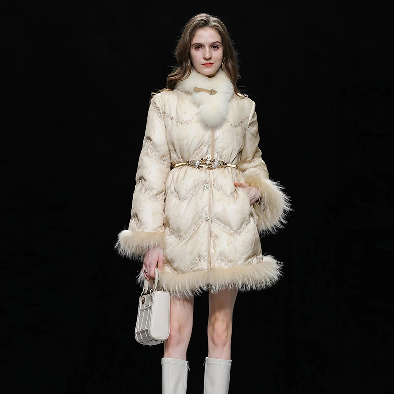 潮流-达菲时尚冬新优雅蕾丝绣花90白鸭绒羽绒服外套QC10132909