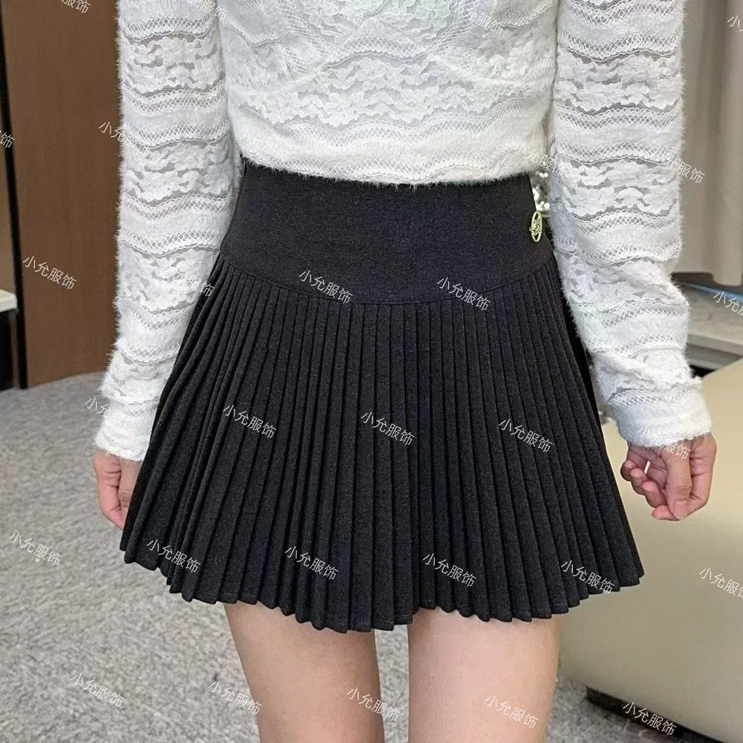 【1124】颜值拥有 小允姐姐2024新款时尚气质高级颜值拥有百褶裙