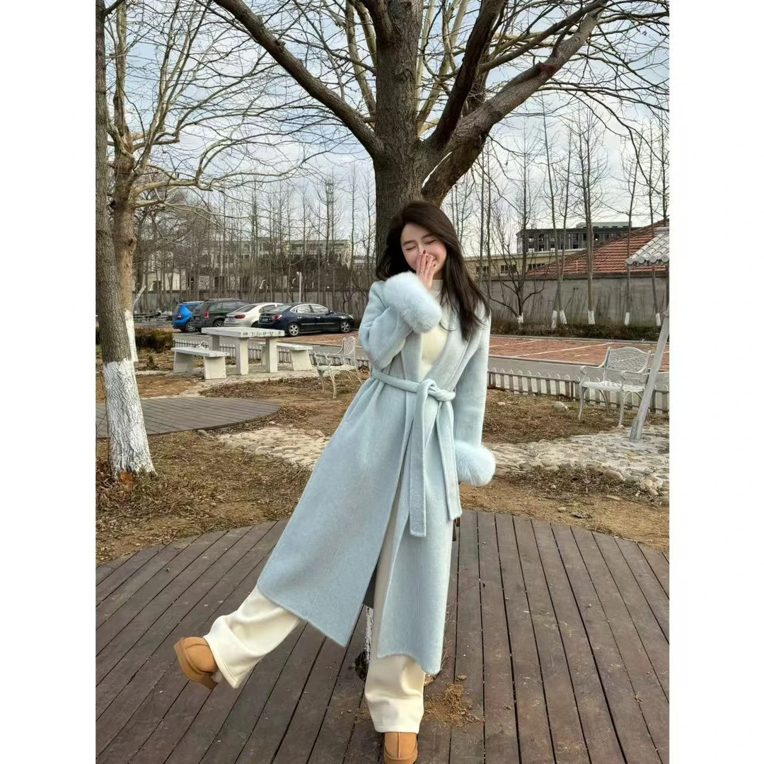 【1124】忆常好看 小允姐姐2024时尚新款百搭云朵袖口大衣