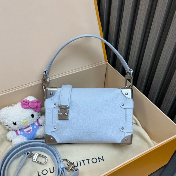 95新/妃鱼/单肩包/路易威登/240816SW0015