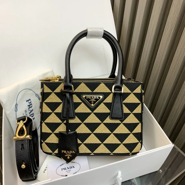 99新/妃鱼/单肩包/普拉达/240824LL0020