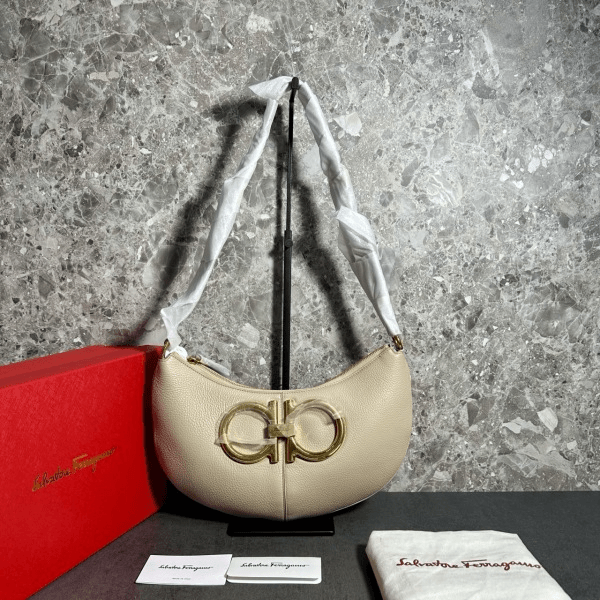 未使用/妃鱼/单肩包/菲拉格慕/240723LL0035