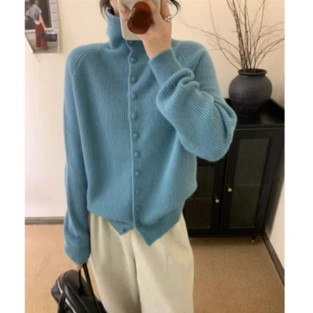 立翻领雾霾蓝包扣显白韩系纯色两翻领宽松洋气针织打底外穿毛衣女