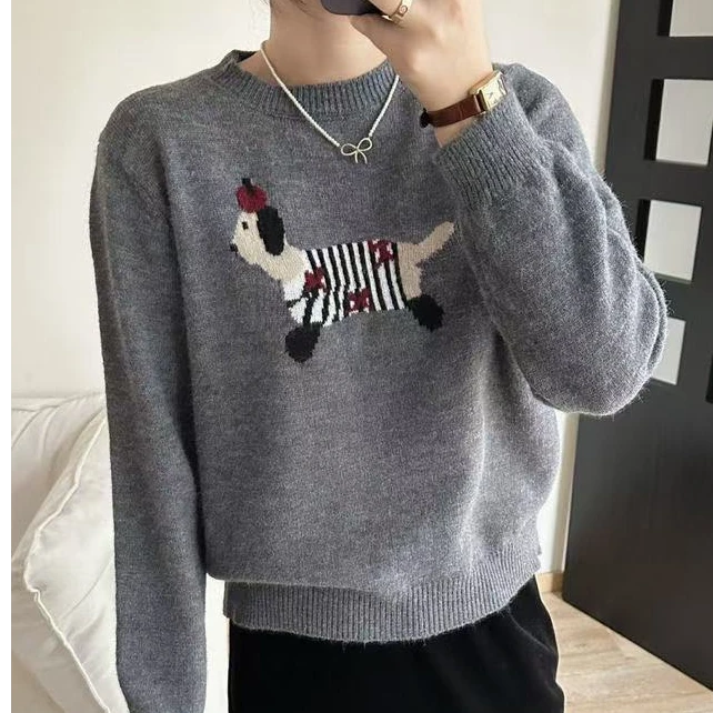 秋冬新款圆领针织套头小狗卡通洋气内搭宽松百搭外穿毛衣女