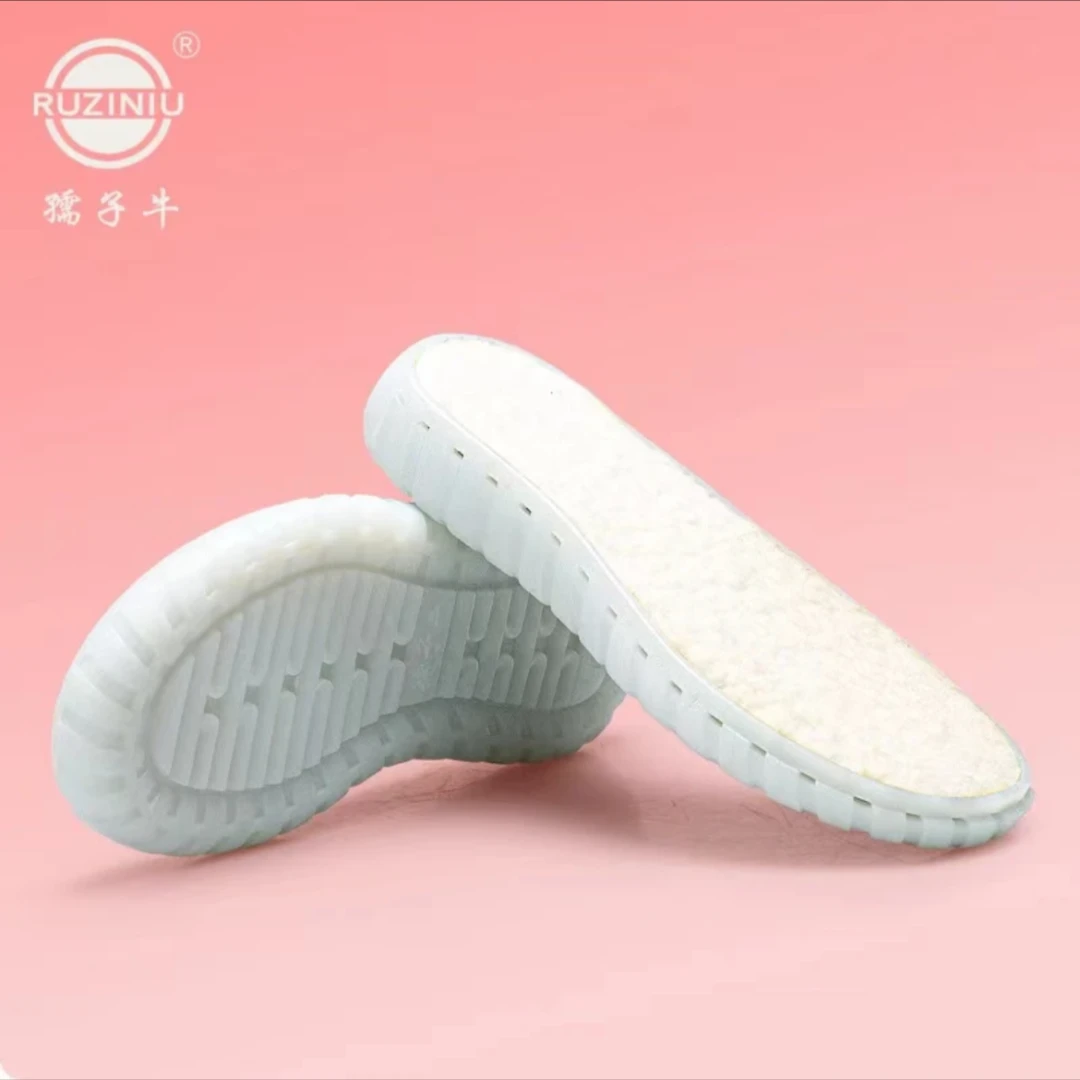 新款时尚孺子牛女鞋配件