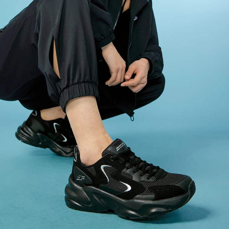 【情侣款】斯凯奇女子时尚运动户外徒步运动百搭老爹鞋117367