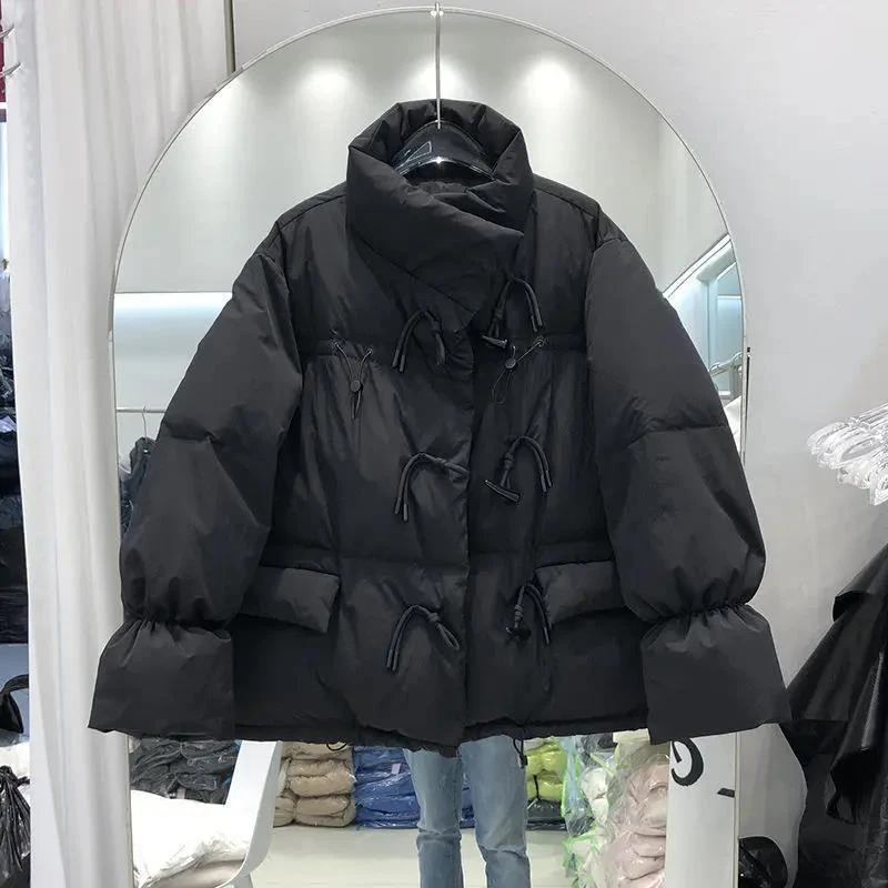 艾莱依羽绒服韩系宽松牛角扣羽绒服女短款2023新款韩版宽松羽绒服