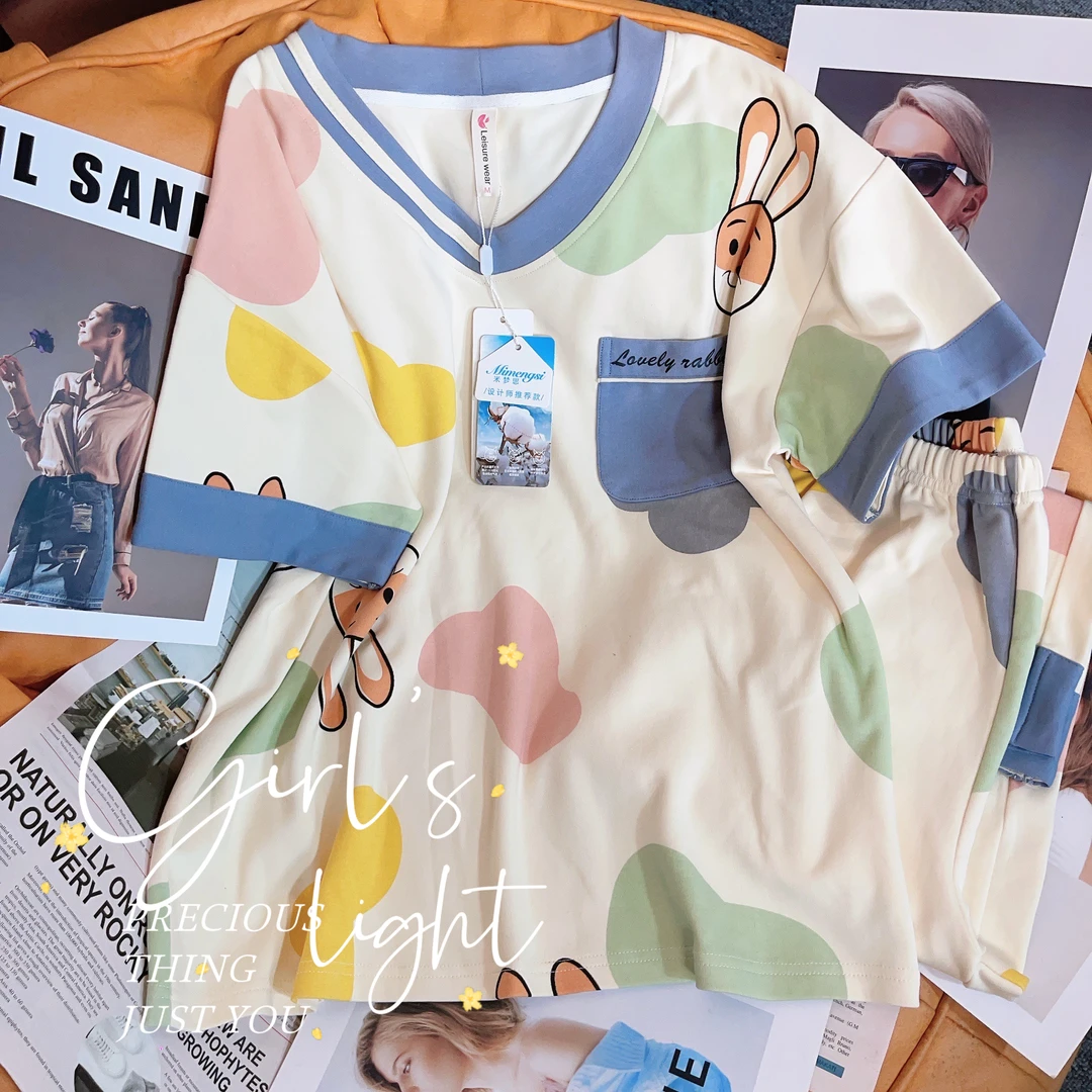 品牌女士短袖七分裤睡衣套装(V领彩色口袋兔子)2009