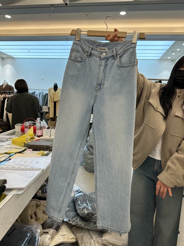 休闲冬季复古阔腿显瘦牛仔裤at