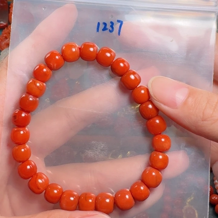 南红玛瑙南红8+未镶嵌