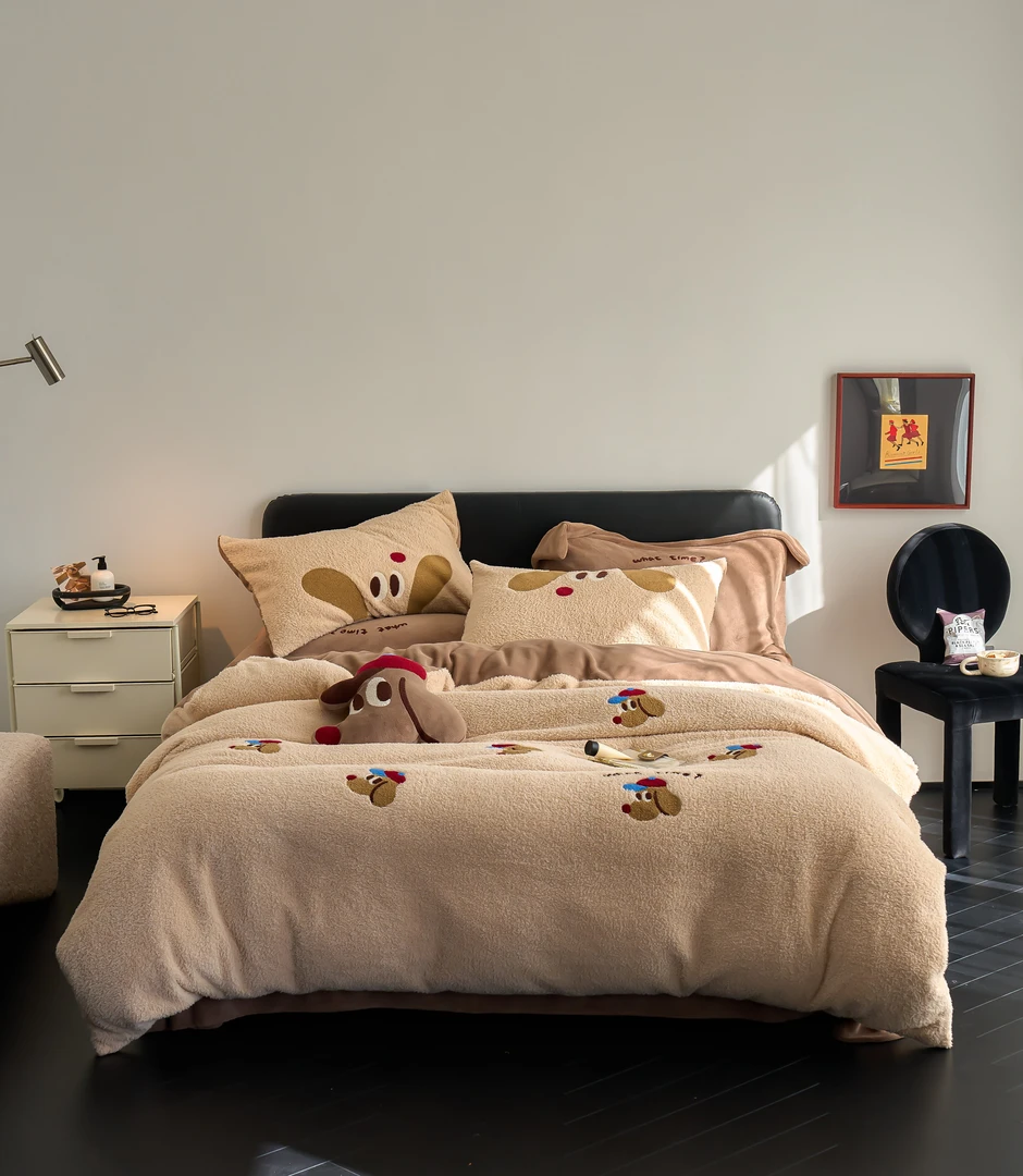 初禾家！卡通加厚牛奶绒四件套冬季床上用品-班纳狗