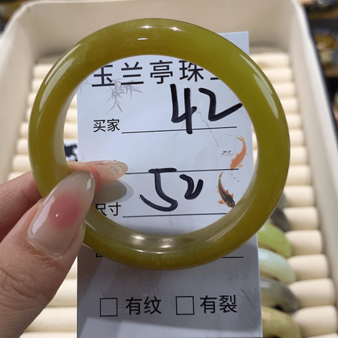 【闪购商品】蛇纹石玉手镯未镶嵌