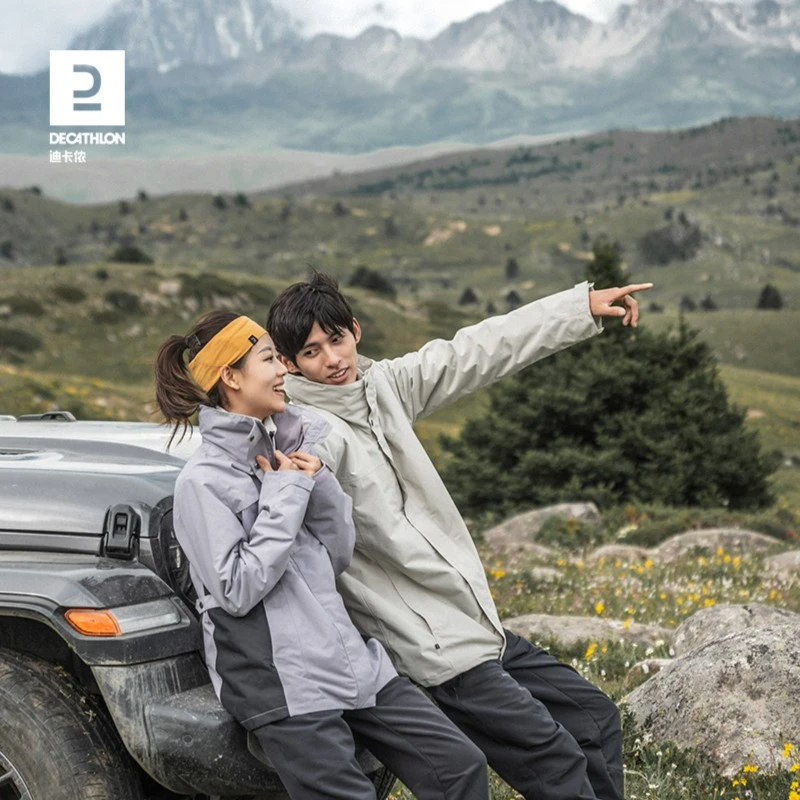 迪卡侬travel100冲锋衣冬户外登山防水防风外套加绒加厚324152KOL