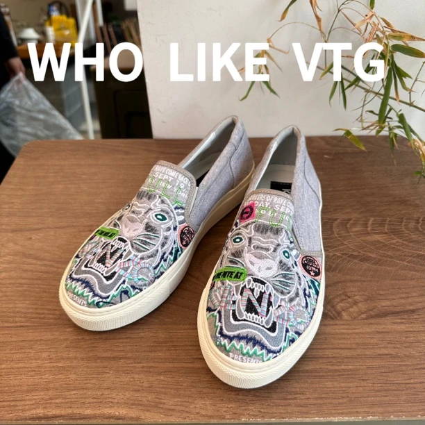 Kenzo 虎头灰色帆布鞋