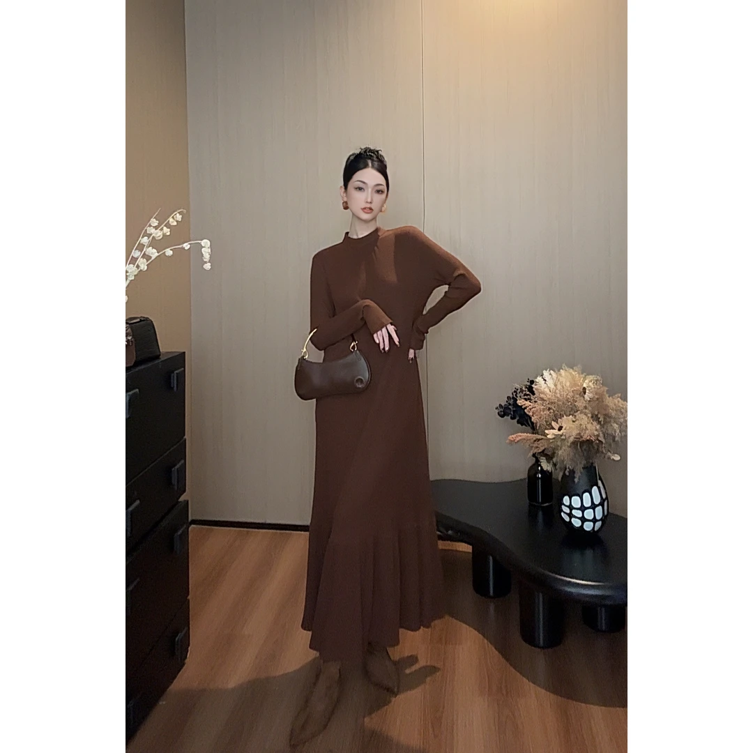 紫紫 松弛美人 量感悬垂呼吸棉连衣裙秋季新款长裙女 ZC07LZHJ136