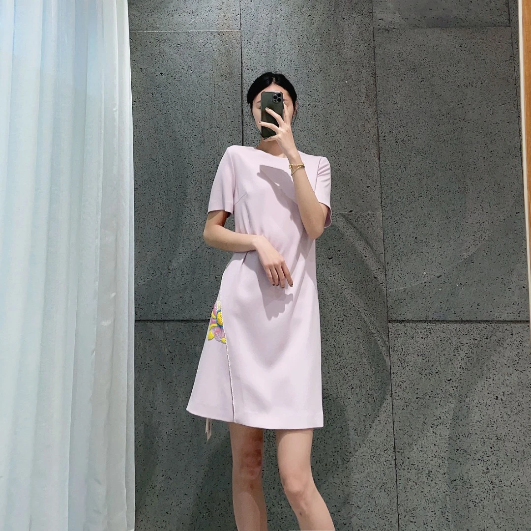 M2195简约气质重工钉珠连衣裙 裙长88  qs9082