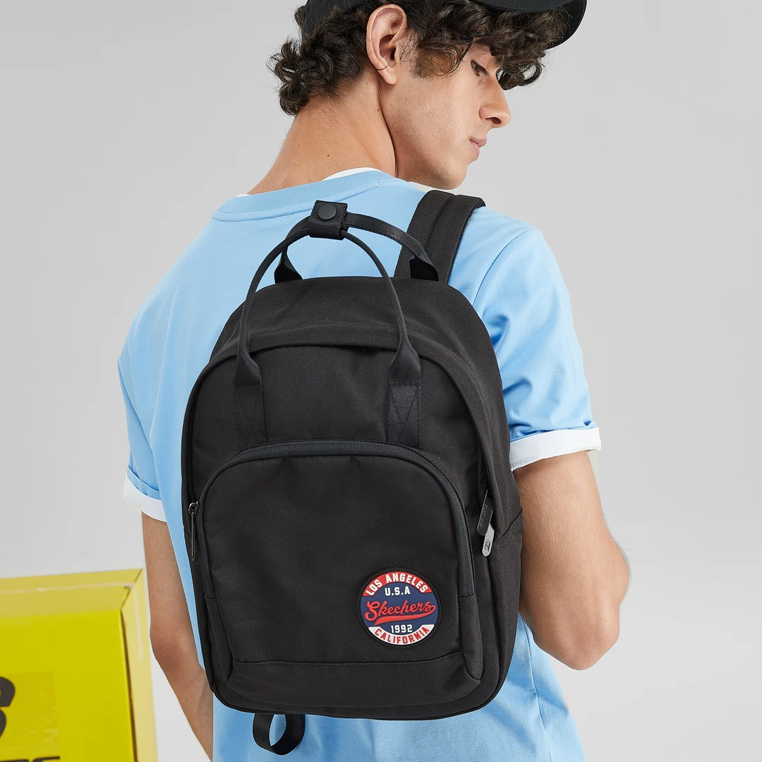 SKECHERS/斯凯奇潮流轻便双肩包男女款简约背包休闲时尚学生书包