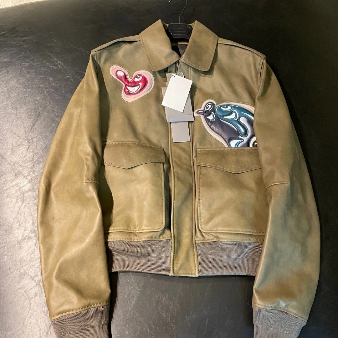 （主店）LA CALIFFA 进口小羊皮刺绣涂鸦 真皮飞行夹克翻领 81000