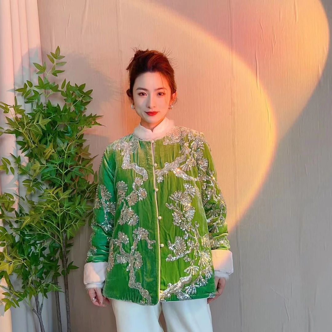 【飞哥女装】“流光溢彩”重磅亮片设计桑蚕丝丝绒女装外套208136