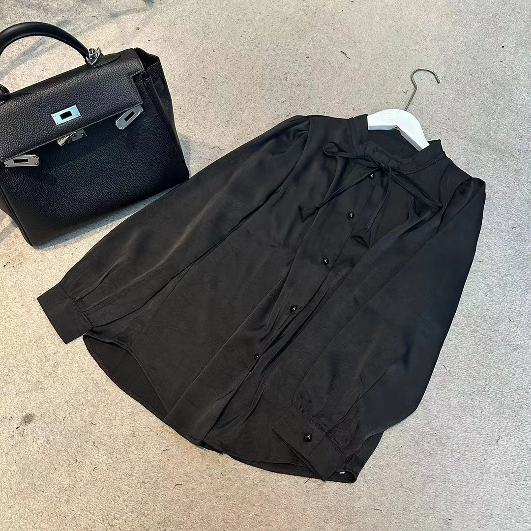 《姚家优麦汇》Y1092早春款蝴蝶结设计感时尚百搭长袖显瘦上衣款女