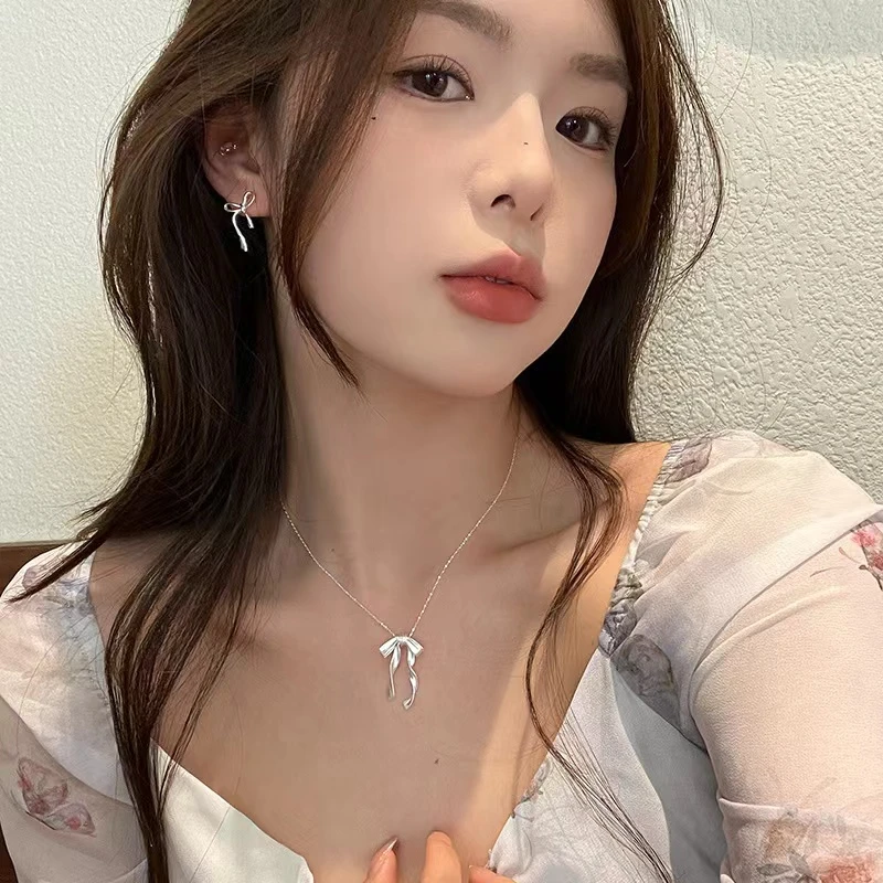 坠链均925银 925纯银蝴蝶结甜美名媛风飘带气质锁骨项链灵动简约