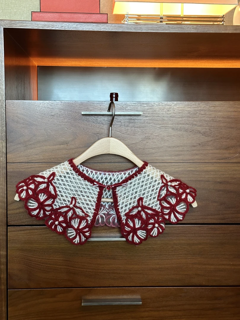 EIA一尧新中式国风【长乐未央云肩】俏皮毛织云肩灵动小众设计披肩