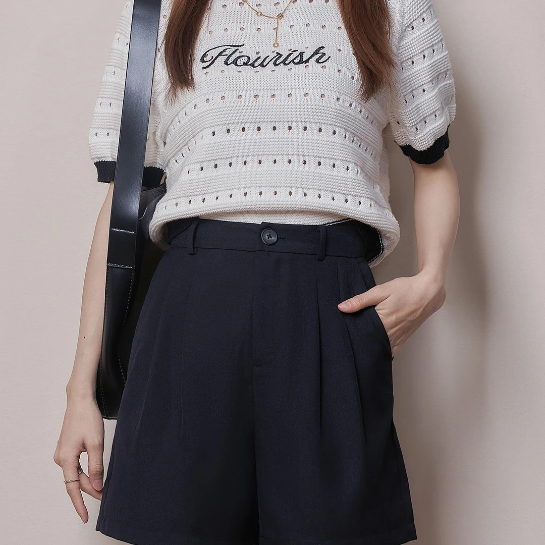 0701柒量一裁小个子黑色高腰短裤女休闲宽松显瘦裤子小柒