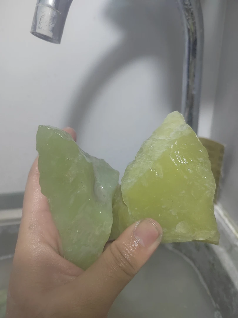 精品岫玉原石手把石随机发货一块多样性