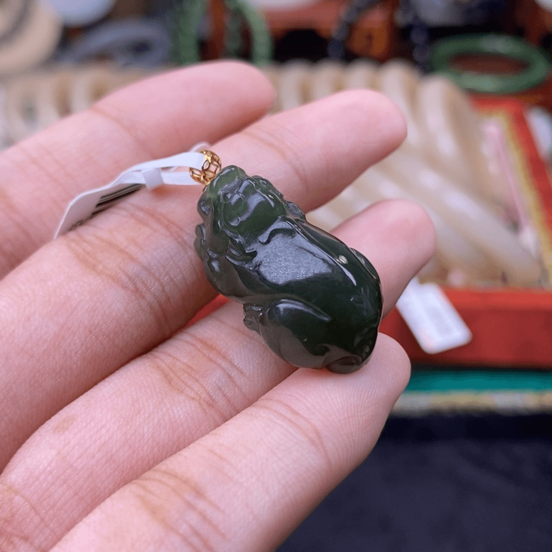 和田玉福利清货金镶18.k湖水绿貔貅未镶嵌