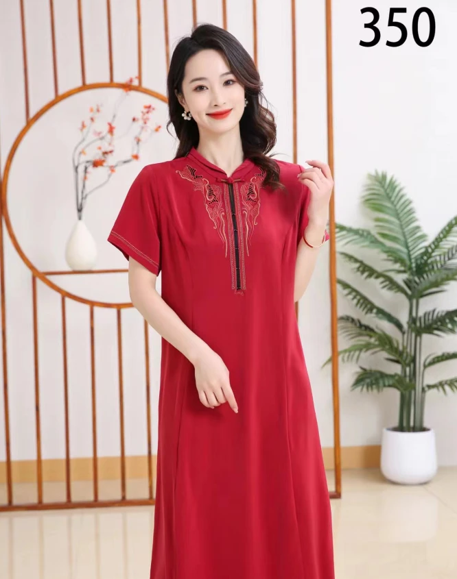 350-15新款刺绣长裙