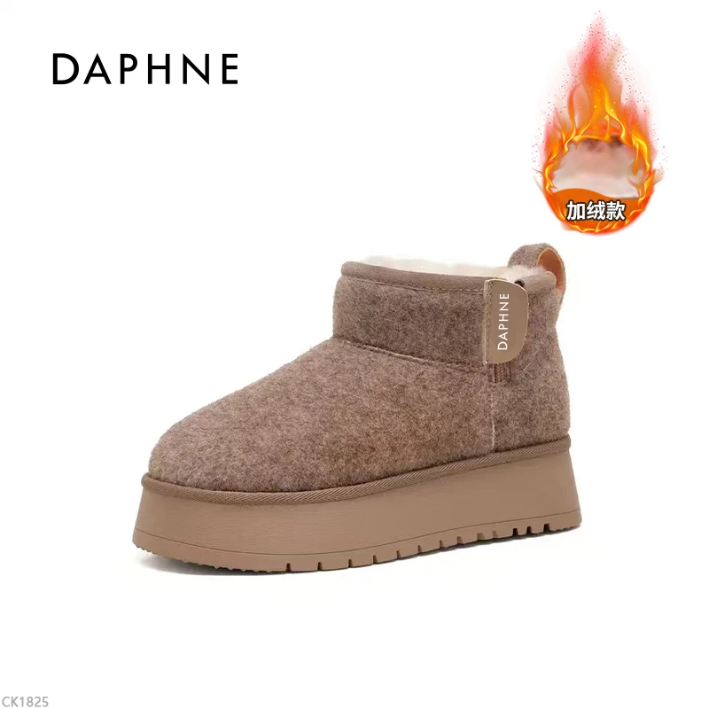 Daphne/达芙妮2024冬季时尚雪地靴女加绒加厚百搭棉鞋舒适经典款