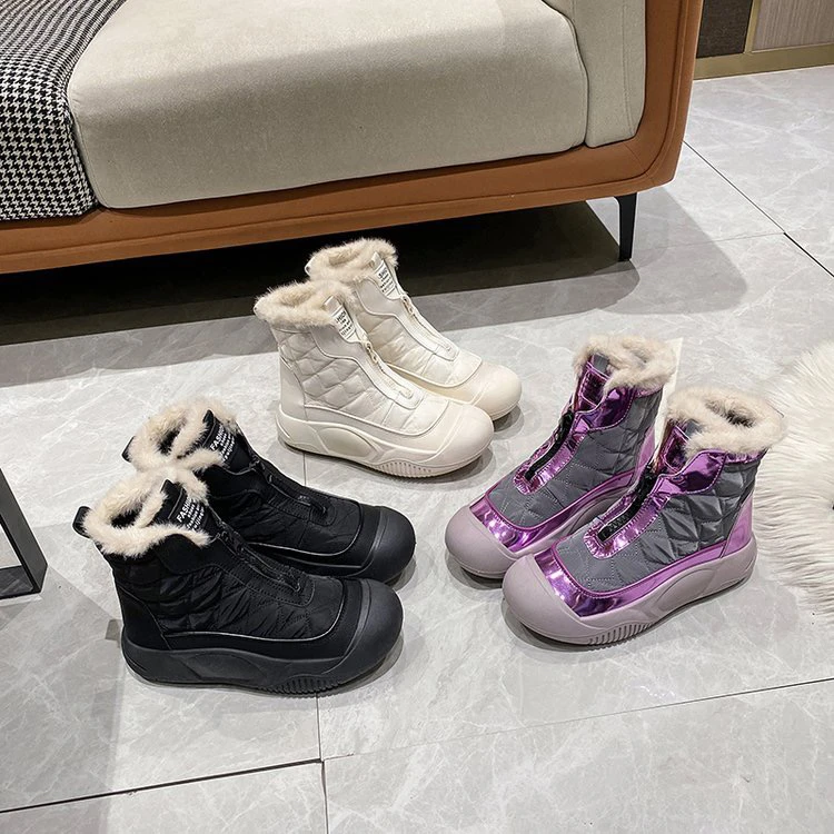 2024新款复古百搭时尚雪地靴软底超轻加绒女鞋增高防滑
