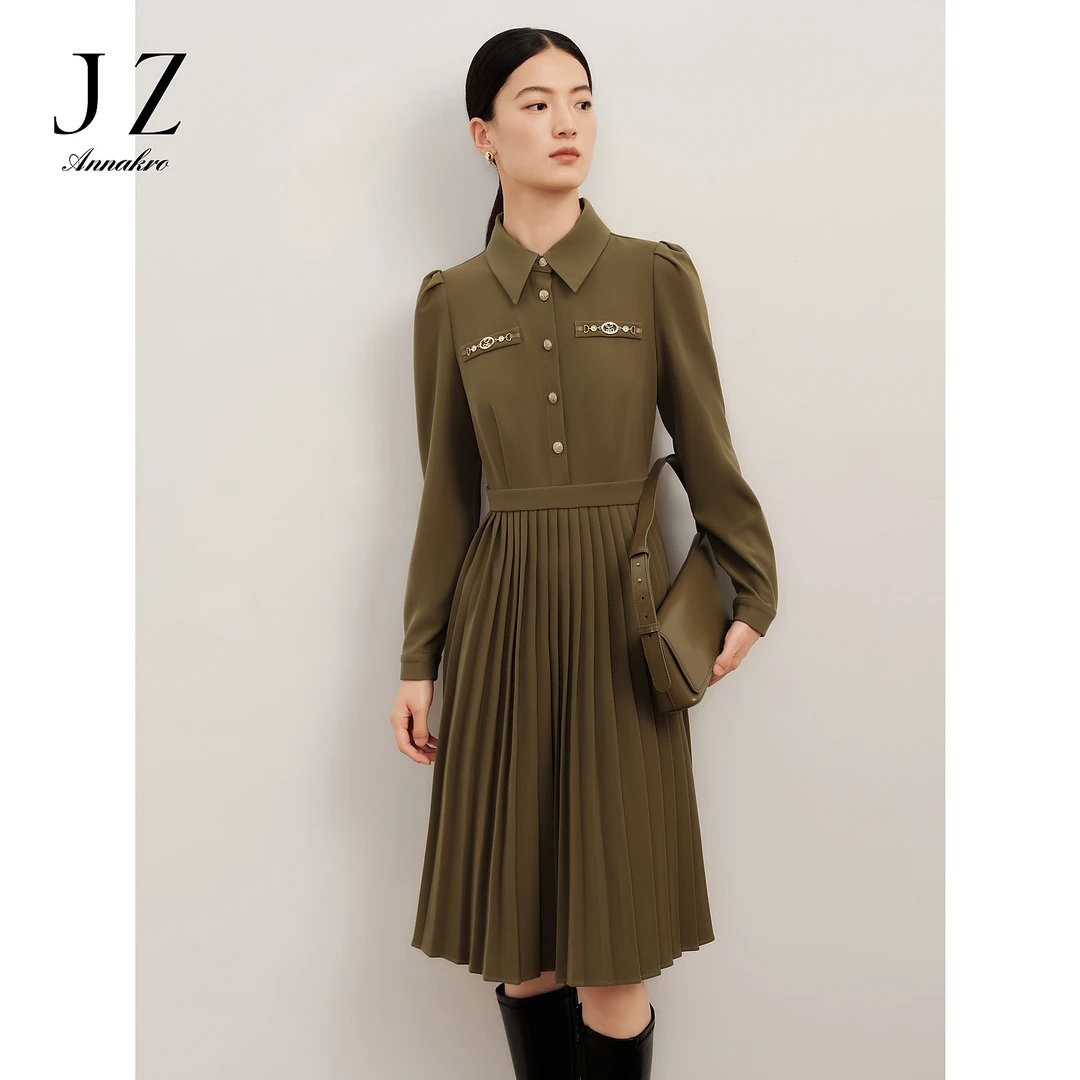 玖姿安娜蔻JTDD50007显瘦优雅经典翻领装饰连衣裙女款