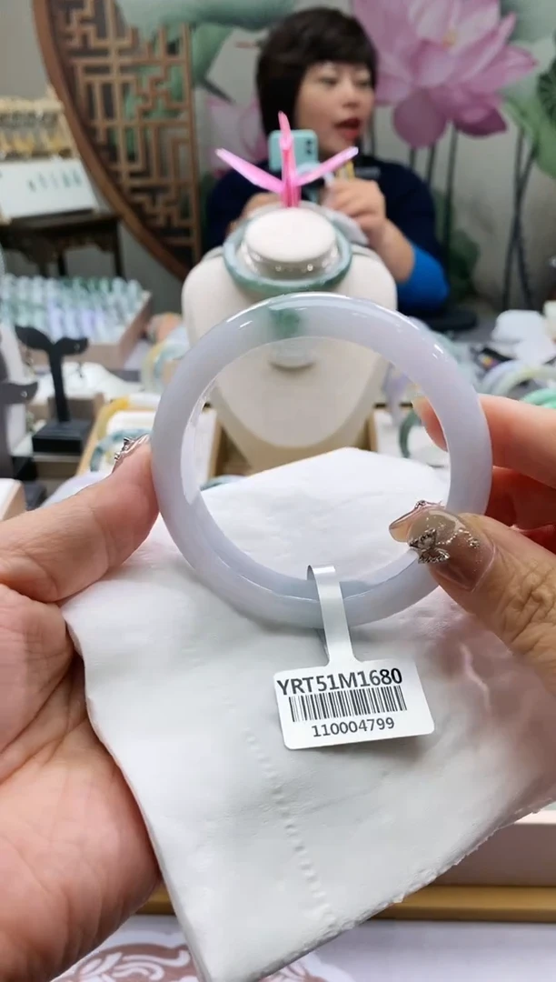 【闪购商品】翡翠手镯未镶嵌93*圈口56-58* 4799