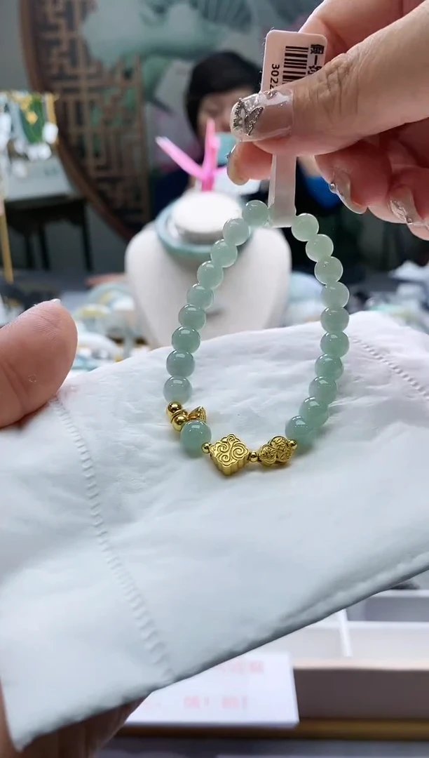 【闪购商品】翡翠手链银S925镶嵌翡翠05