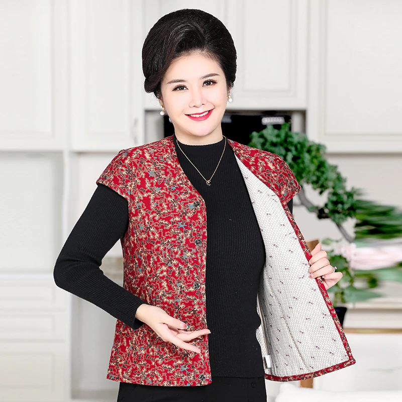 大码驼绒女士马甲冬坎肩加厚内胆保暖衣妈妈装花背心中老年女款