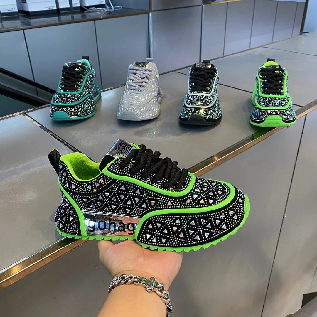 2024秋季男士新款时尚透气烫钻手工包底厚底休闲男鞋（皮鞋码）