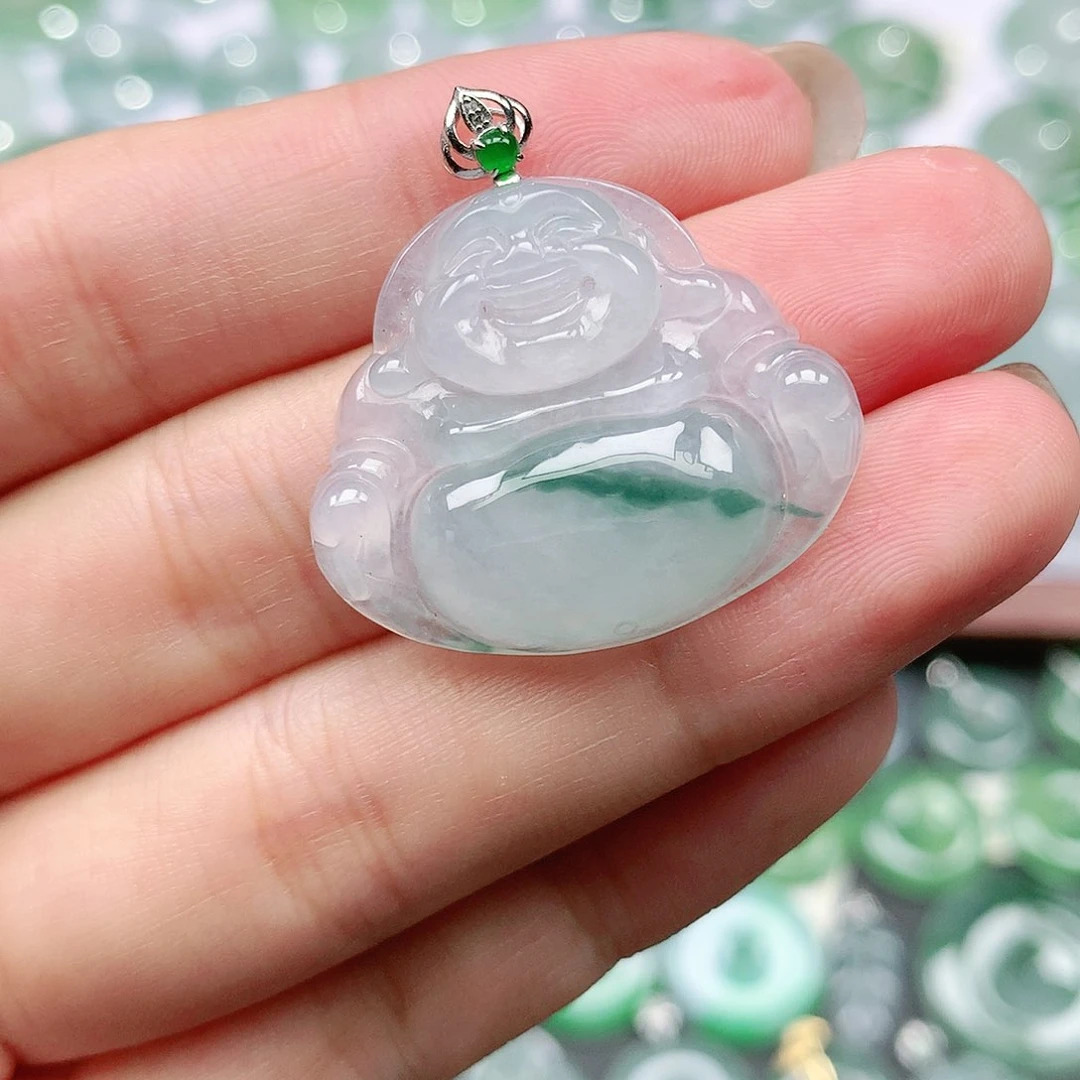 翡翠颈饰18K金镶嵌佛