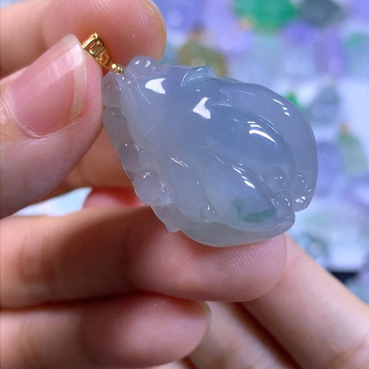 翡翠颈饰18K金镶嵌翡翠