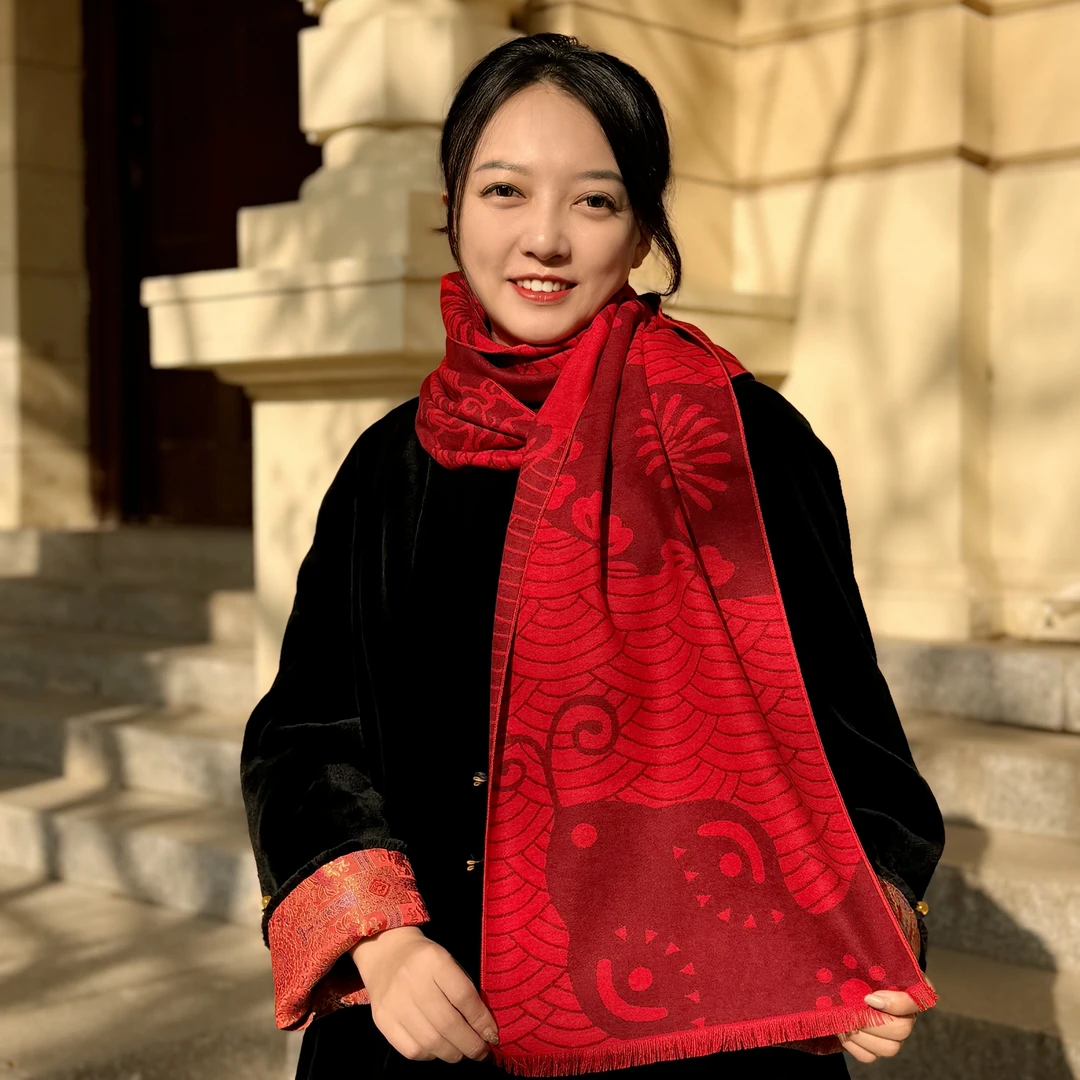 瑞蚨祥蛇年生肖红围巾真丝拉绒围巾新年礼金蛇献瑞