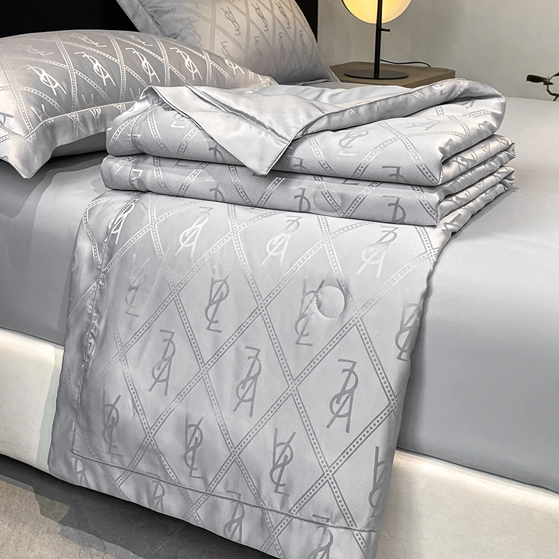 轻奢风提花夏被四件套夏季冰丝空调被夏凉被可机洗2024新款薄被子