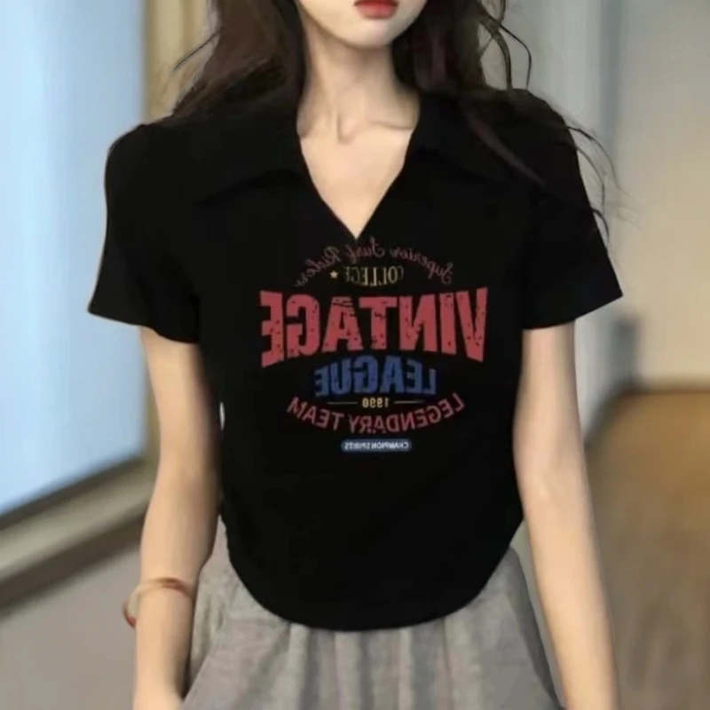 夏季新款修身正肩印花字母V领T恤修身显瘦气质上衣翻领设计感别致