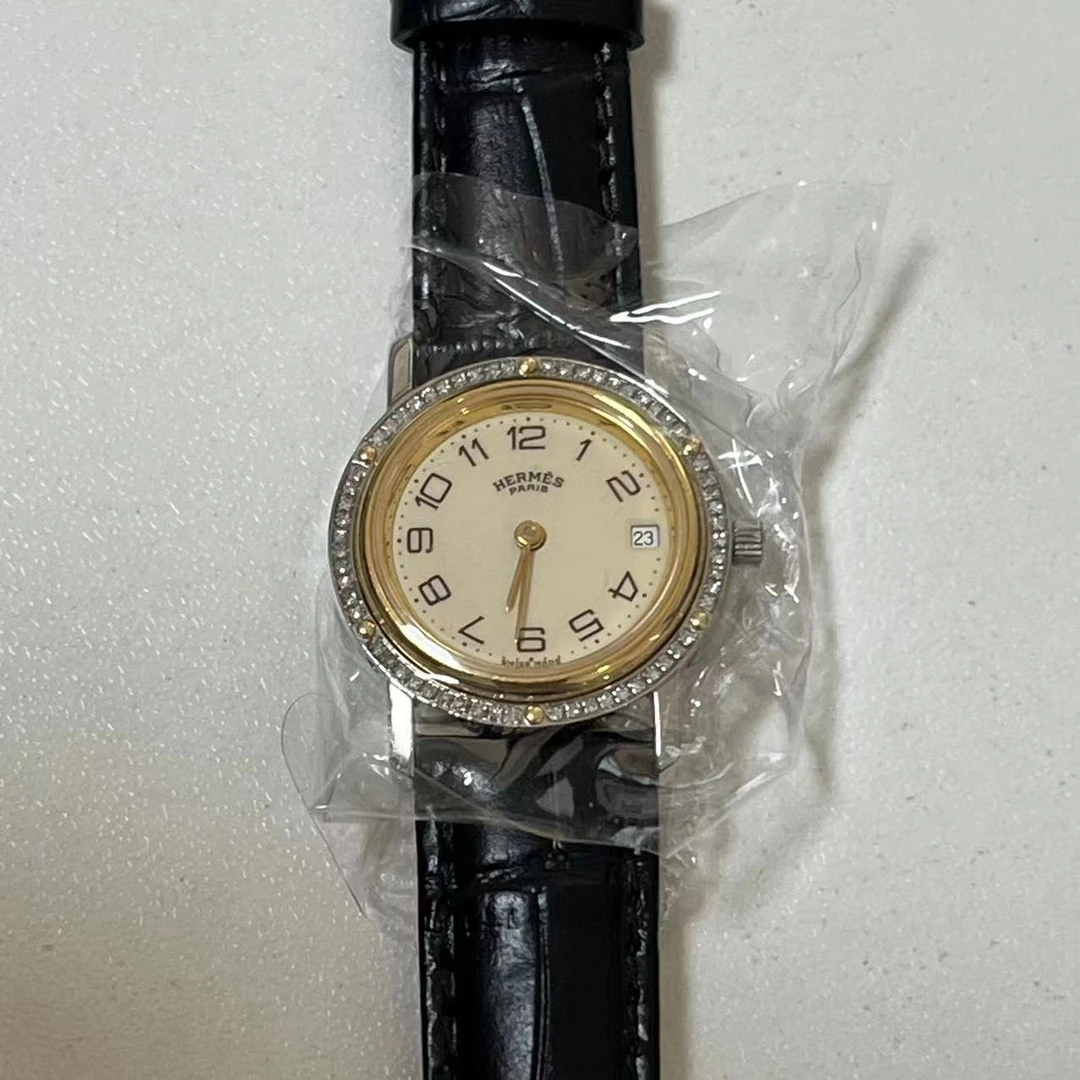 99新 Hermes/爱马仕 爱马仕/99新/Hermes/石英/公价63000/30mm/
