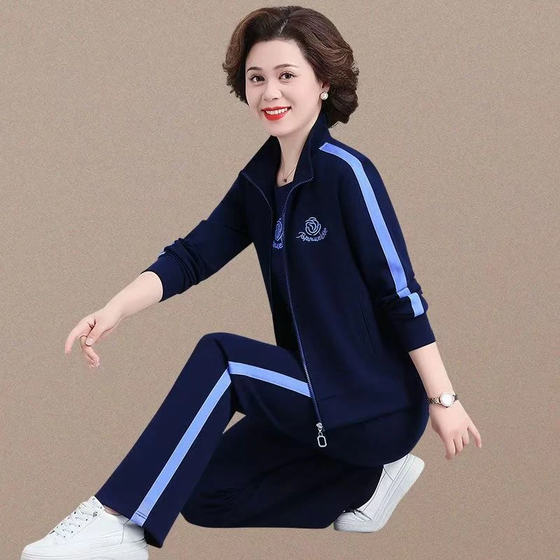 中老年妈妈春装运动服套装新款外套中老年女春秋洋气休闲服三件套
