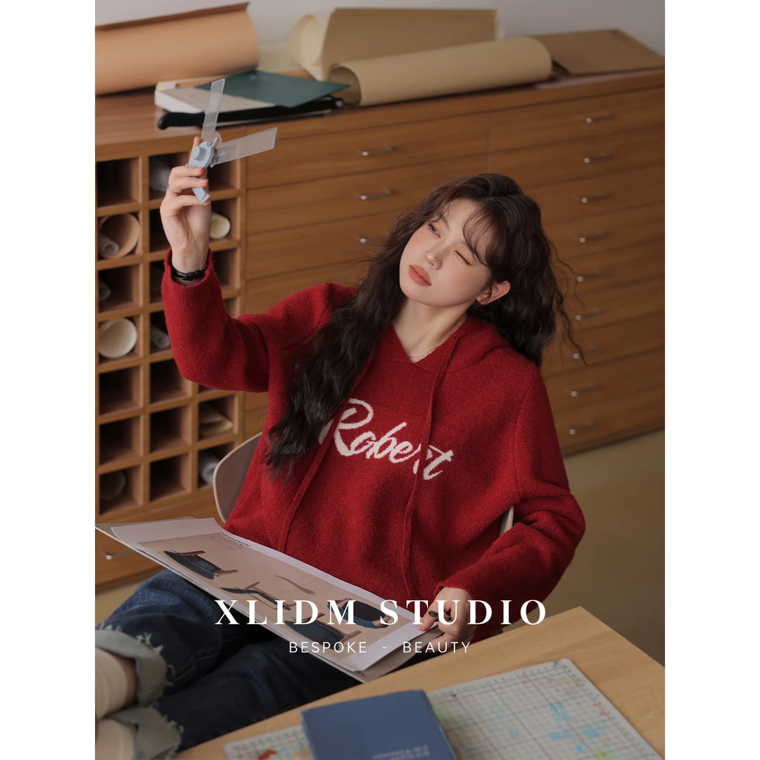 【清仓】小俪大码仿马海毛撞色字母宽松显瘦连帽卫衣CC5C08020