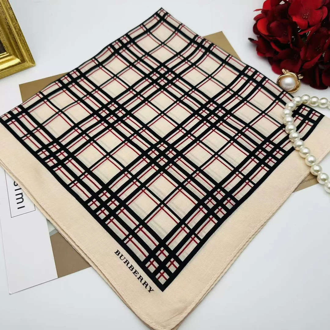 海囤 巴宝莉 丝巾/yy03752