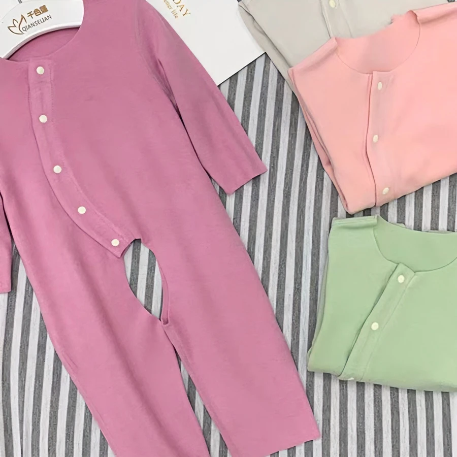 6607开档爬服双面护肚婴儿衣服稀奇哈衣洋气冬季秋季潮款外出服装