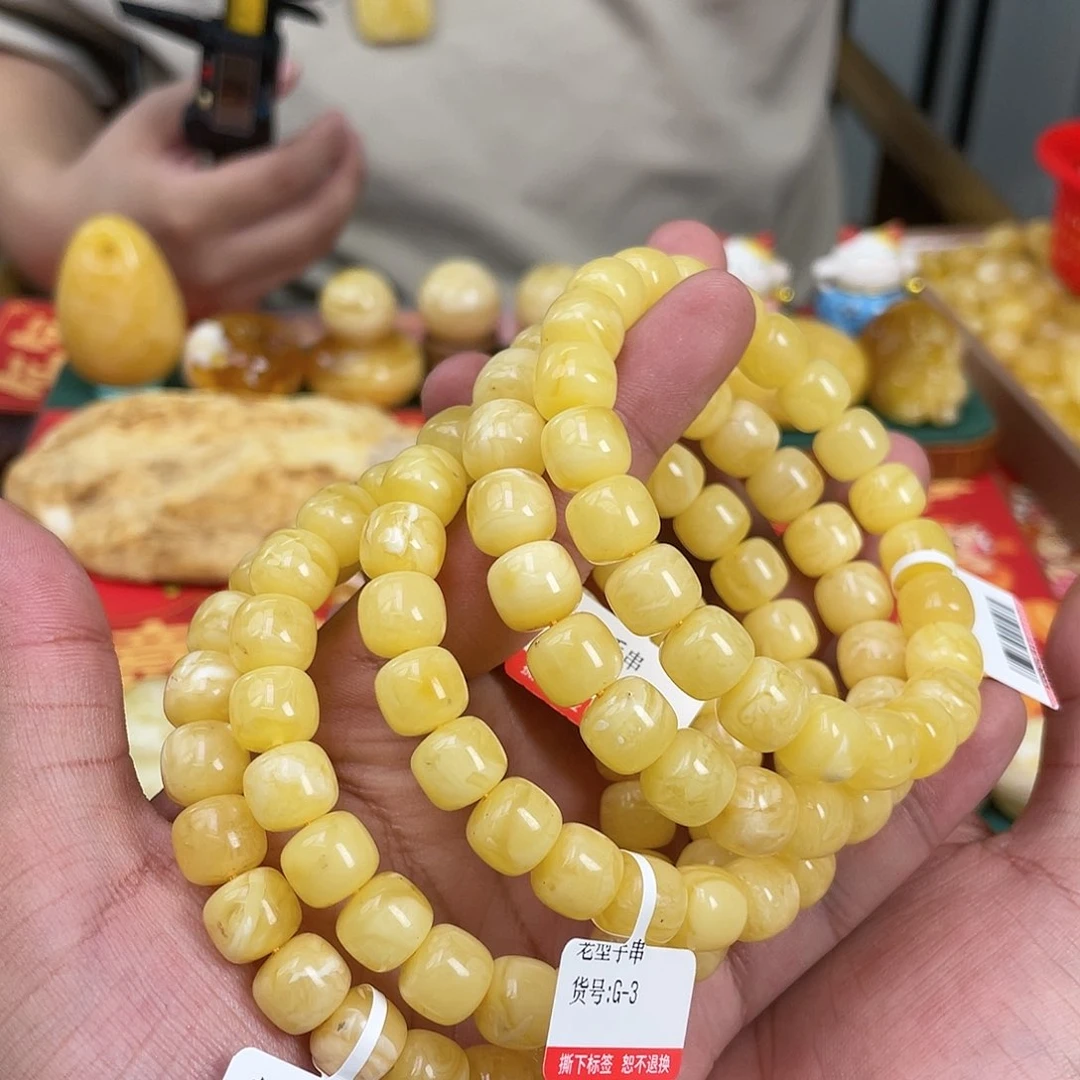 琥珀珠宝奇石未镶嵌多样性发其一