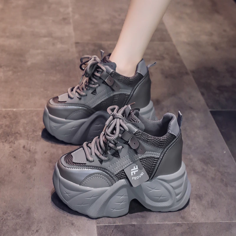 内增高女鞋2025新款百搭春秋厚底网红爆款老爹鞋女小个子显瘦休闲